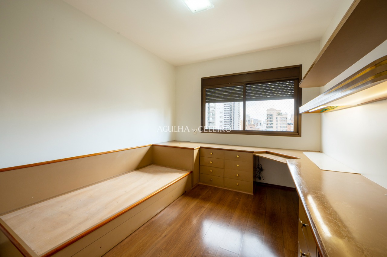 Apartamento com 170 metros a venda em Moema – 13503 - DSC_4098