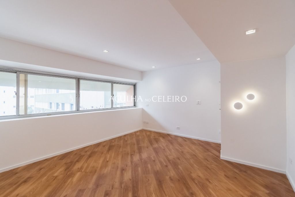 Venda/Moema: muito conforto para você modernizar! – AP8496