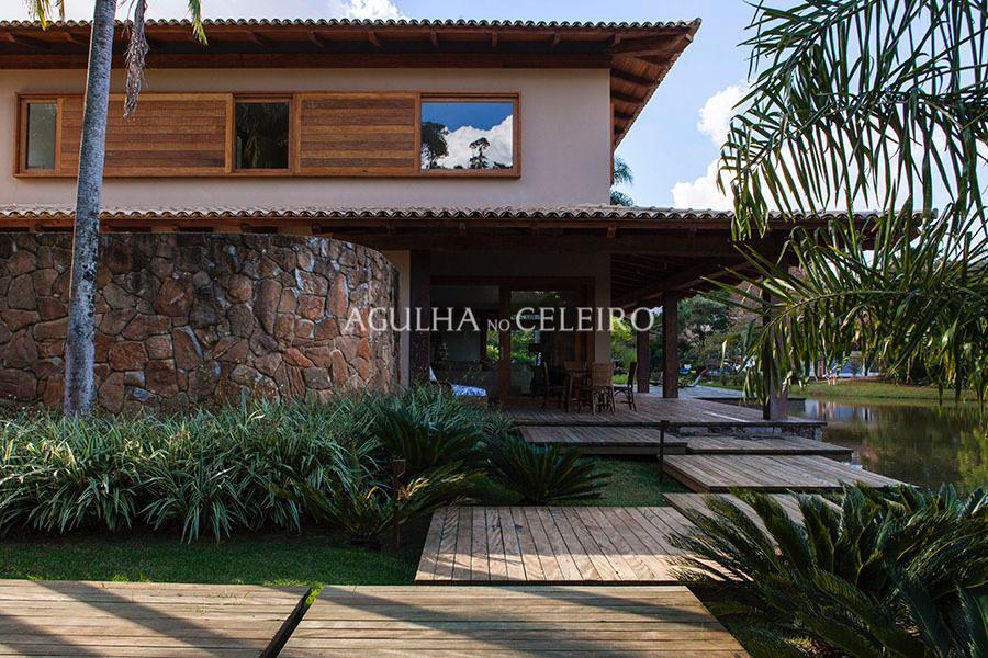 Venda/Terras de São José I: rústica e impecável – CA0744