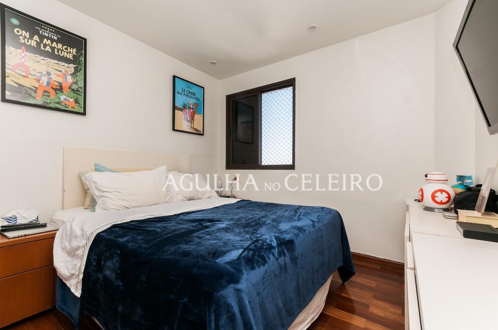 Venda/Moema: Muito espaço e localização – CO0348