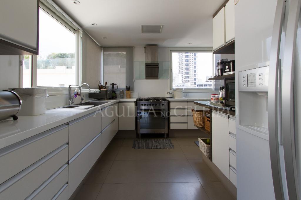 Venda/Jardim Paulista: skyline único – CO0387