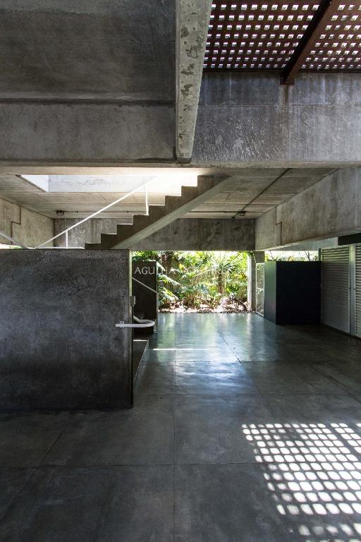 venda-alto-de-pinheiros-o-privilegio-de-morar-numa-obra-de-paulo-mendes-da-rocha-ca0235-18