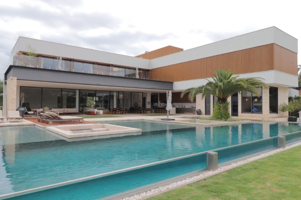 Venda/Terras de São José: Casa perfeita – CA1232