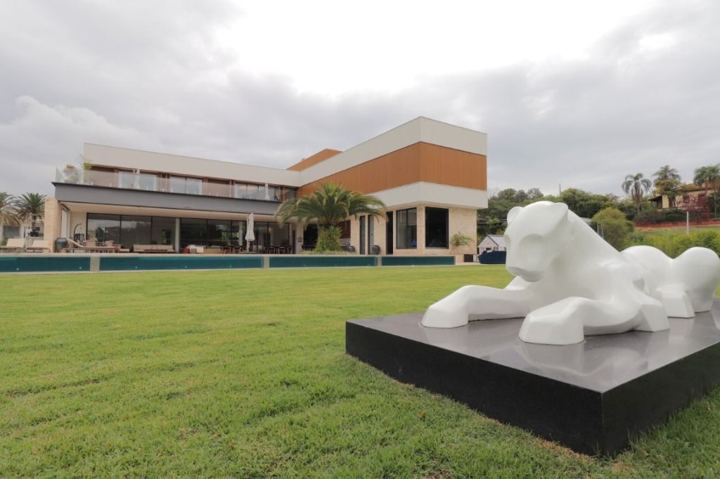Venda/Terras de São José: Casa perfeita – CA1232