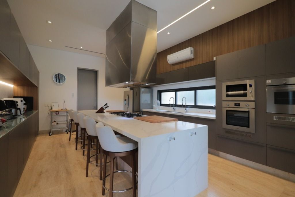 Venda/Terras de São José: Casa perfeita – CA1232