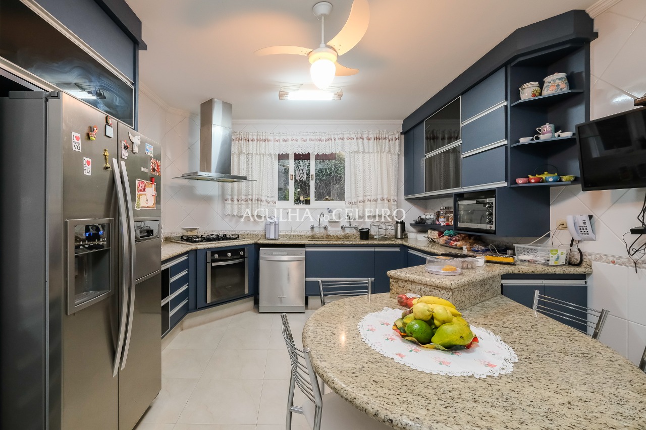 Venda/Jardim Guedala: Casa com belo jardim. – 9303 - _DSF1014