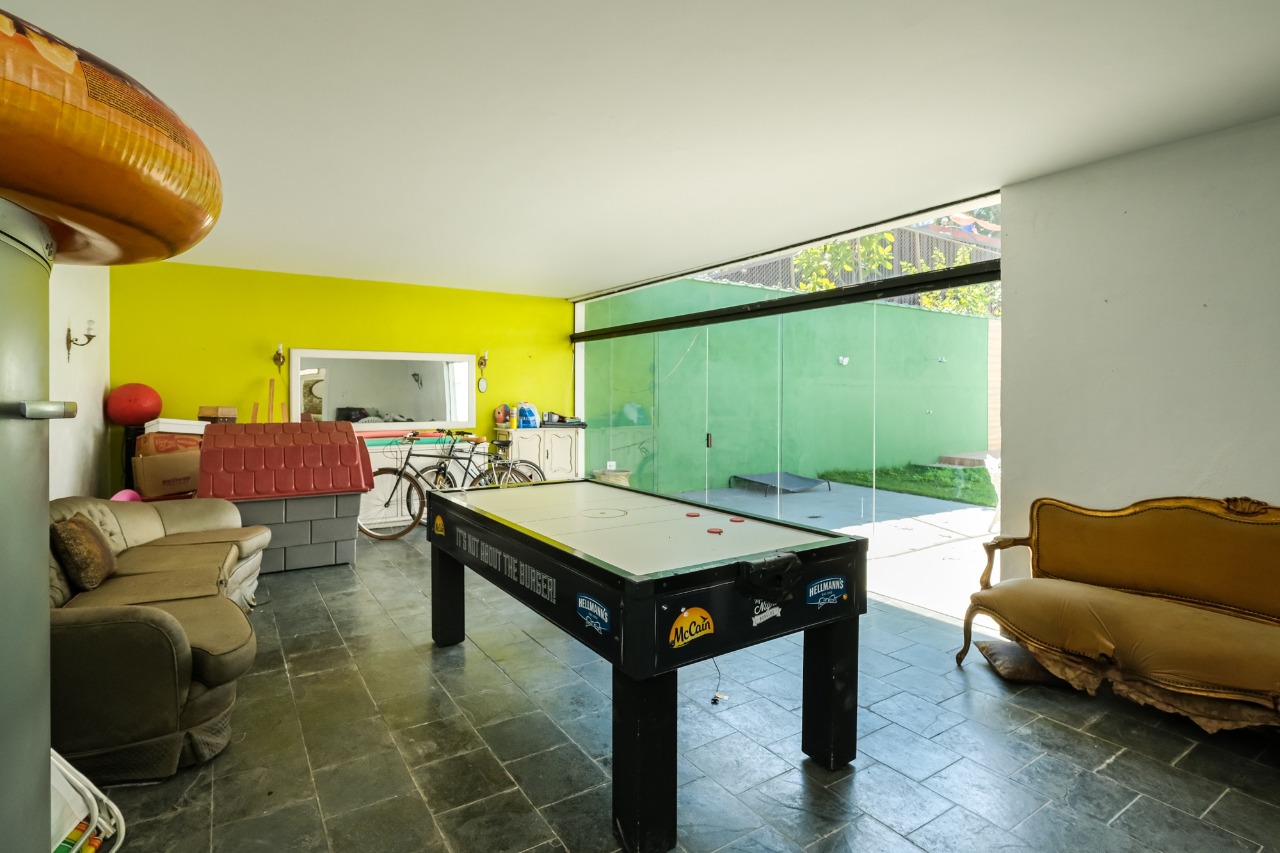 Casa com piscina à venda em Alto de Pinheiros – 9811