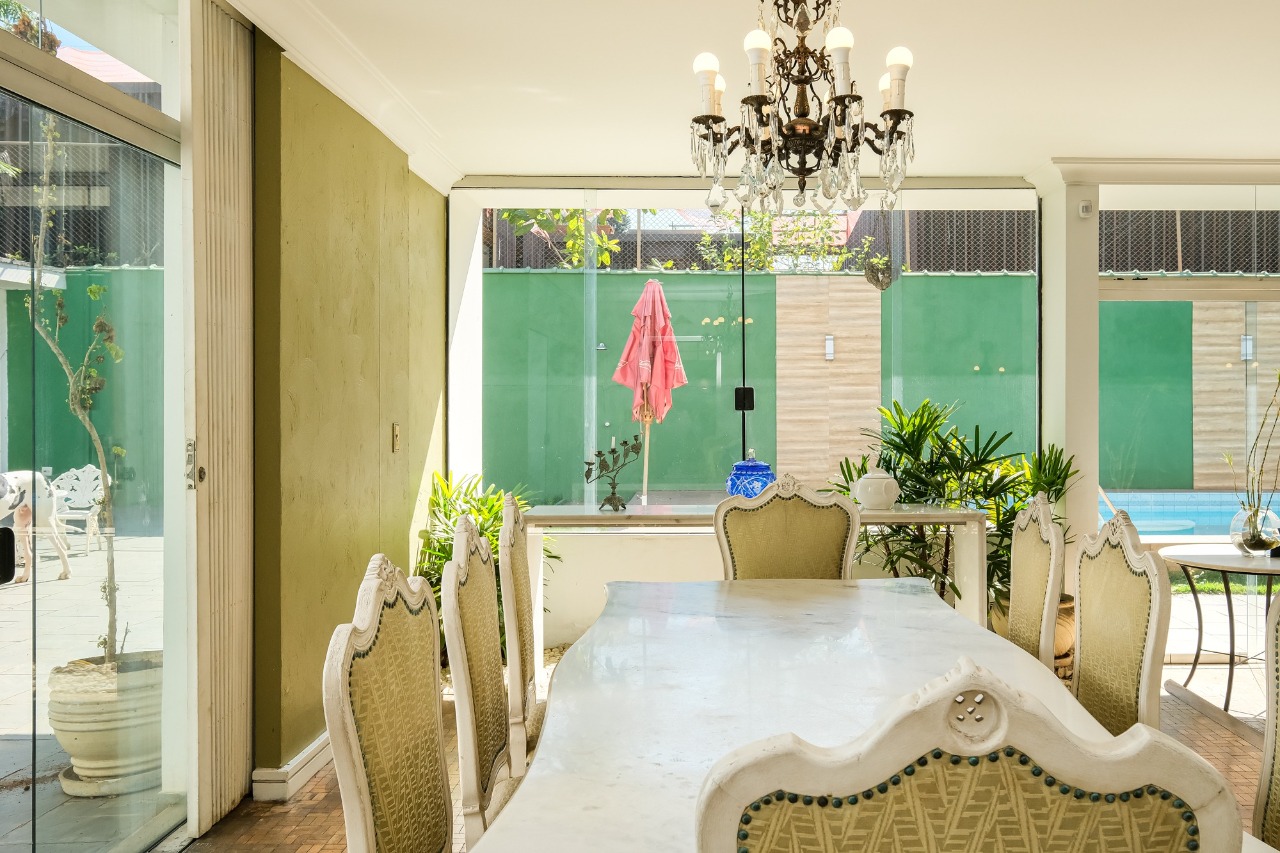 Casa com piscina à venda em Alto de Pinheiros – 9811