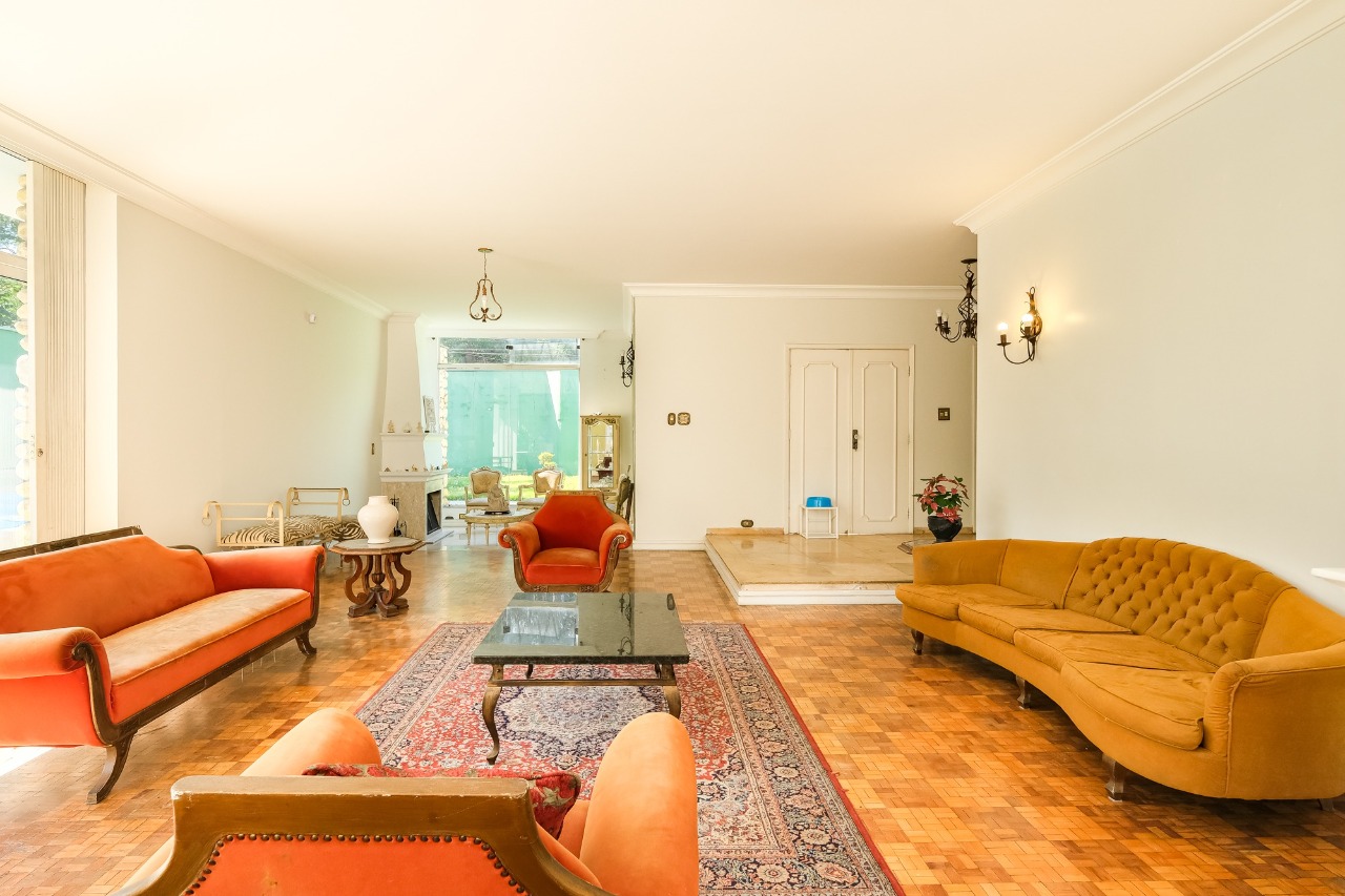 Casa com piscina à venda em Alto de Pinheiros – 9811