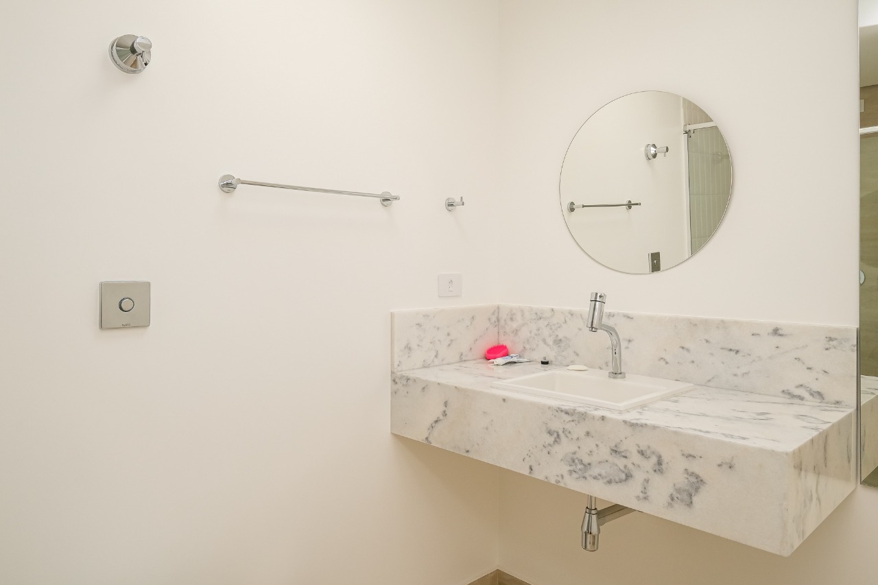 Casa com piscina à venda em Alto de Pinheiros – 9811