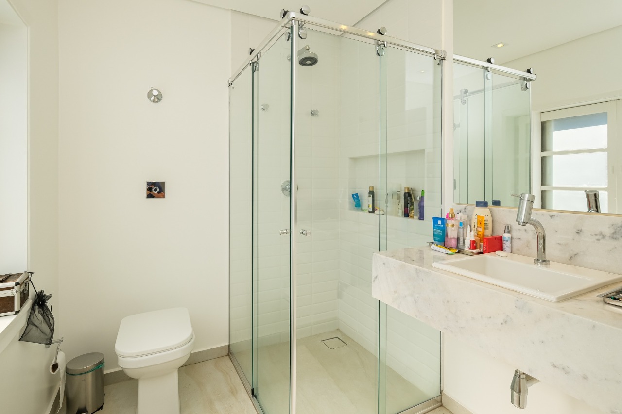 Casa com piscina à venda em Alto de Pinheiros – 9811