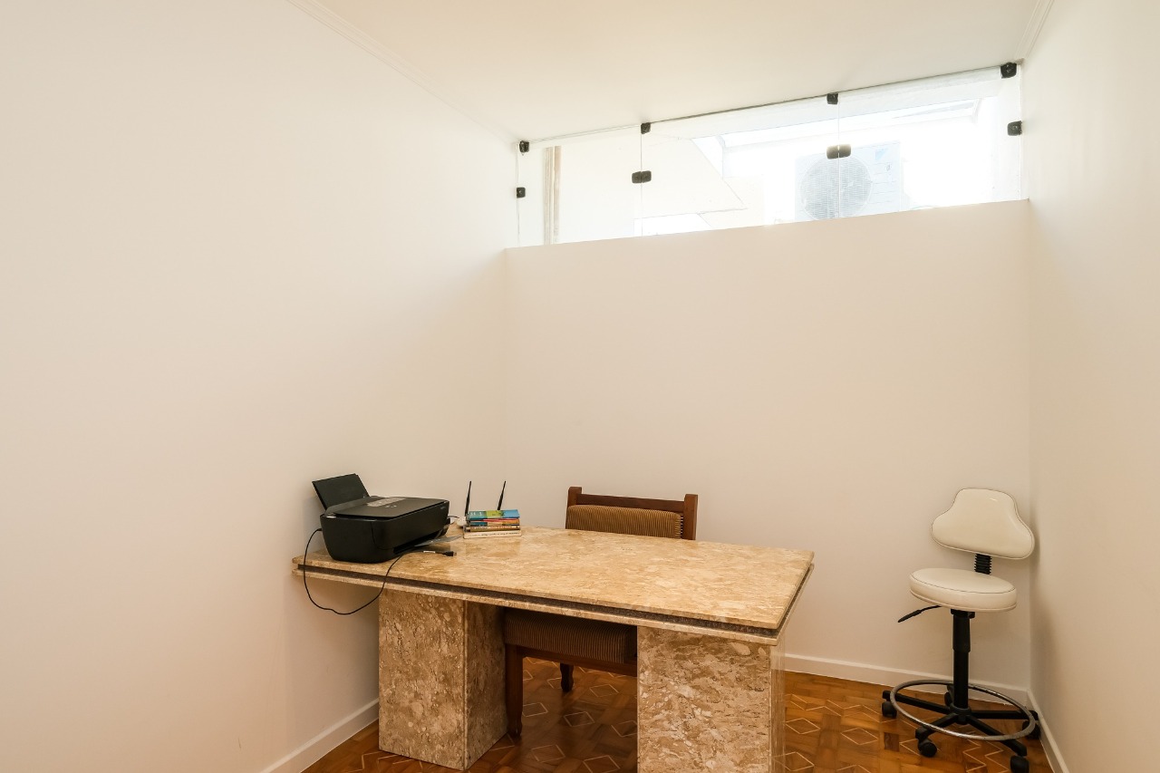 Casa com piscina à venda em Alto de Pinheiros – 9811