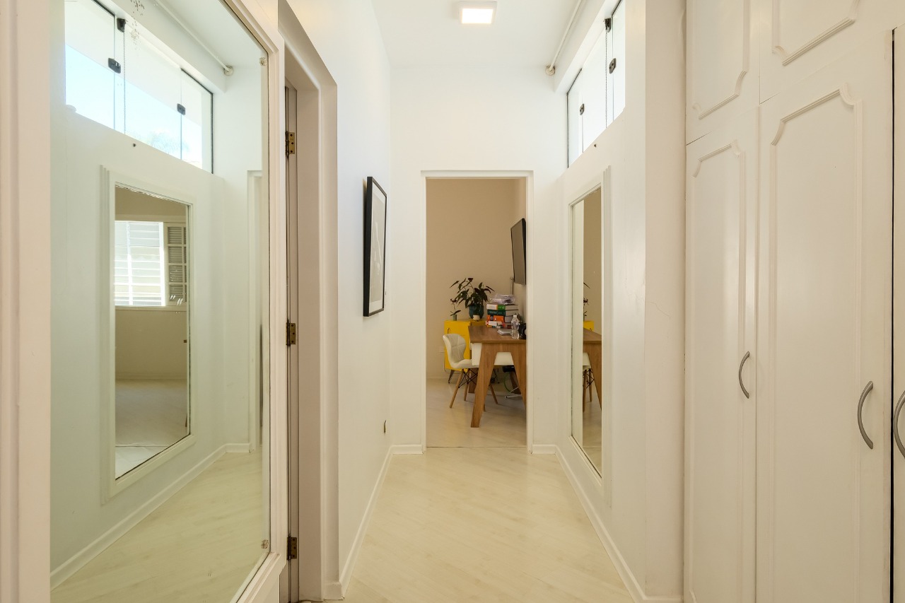 Casa com piscina à venda em Alto de Pinheiros – 9811