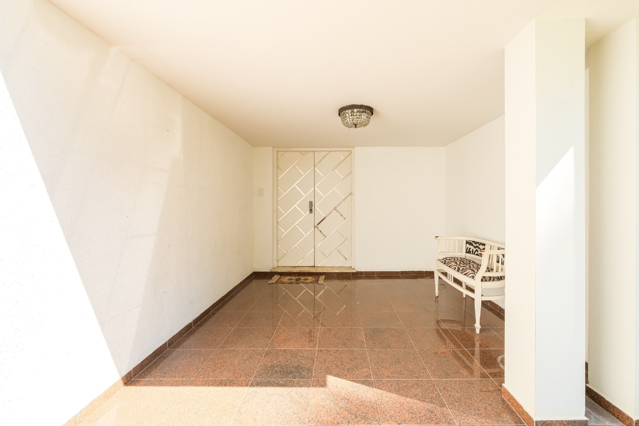 Casa com piscina à venda em Alto de Pinheiros – 9811 - Foto principal