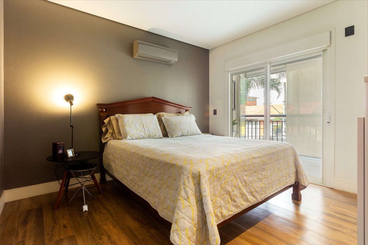 Venda/Itaim Bibi: Apartamento super bacana, reformado em rua calma do Itaim! – 9138