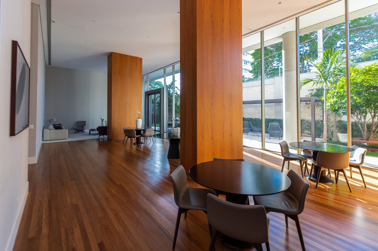 Venda/Ibirapuera: União entre elegância e conforto! – 9252
