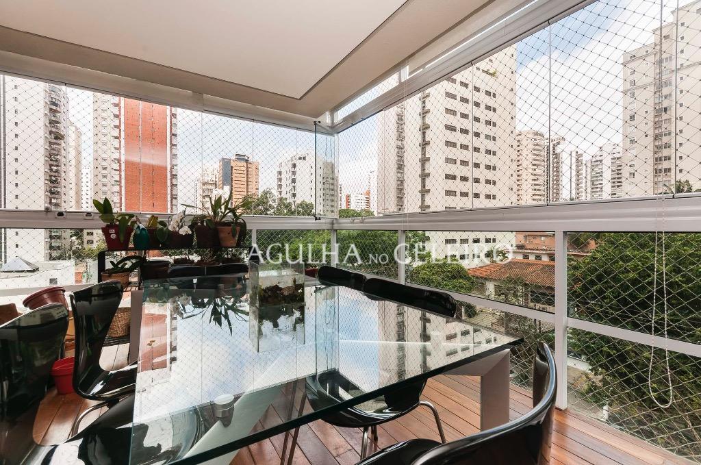 Venda/Moema: bem estar, muito verde em prédio novo! – AP3830