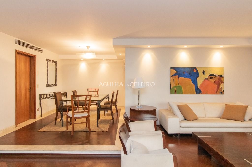 Apartamento à venda em Moema – AP6461