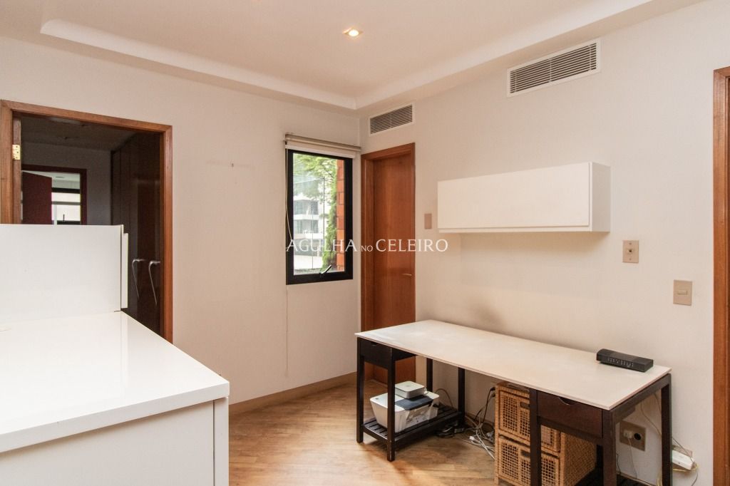 Apartamento à venda em Moema – AP6461