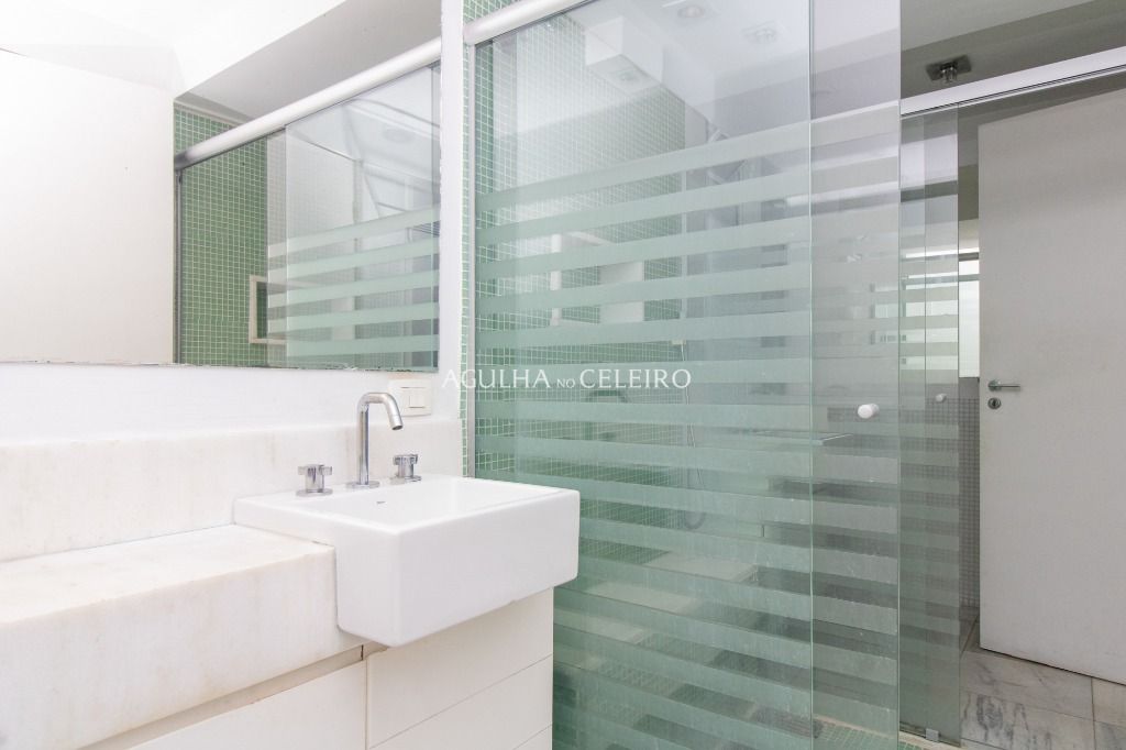 Venda/Moema: potencial incrível de transformação! – CO0876