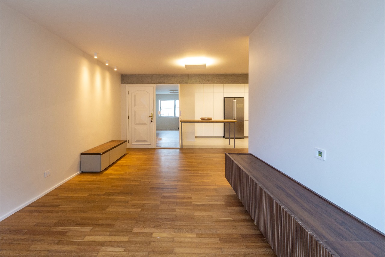 Apartamento reformado , impecável e nunca habitado à venda no Jardins – 12529 - IMG_0047