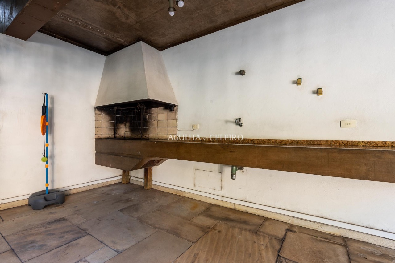 Venda/Jardim América: Puro charme com muito conforto projeto de Ricardo Julião. – 9239