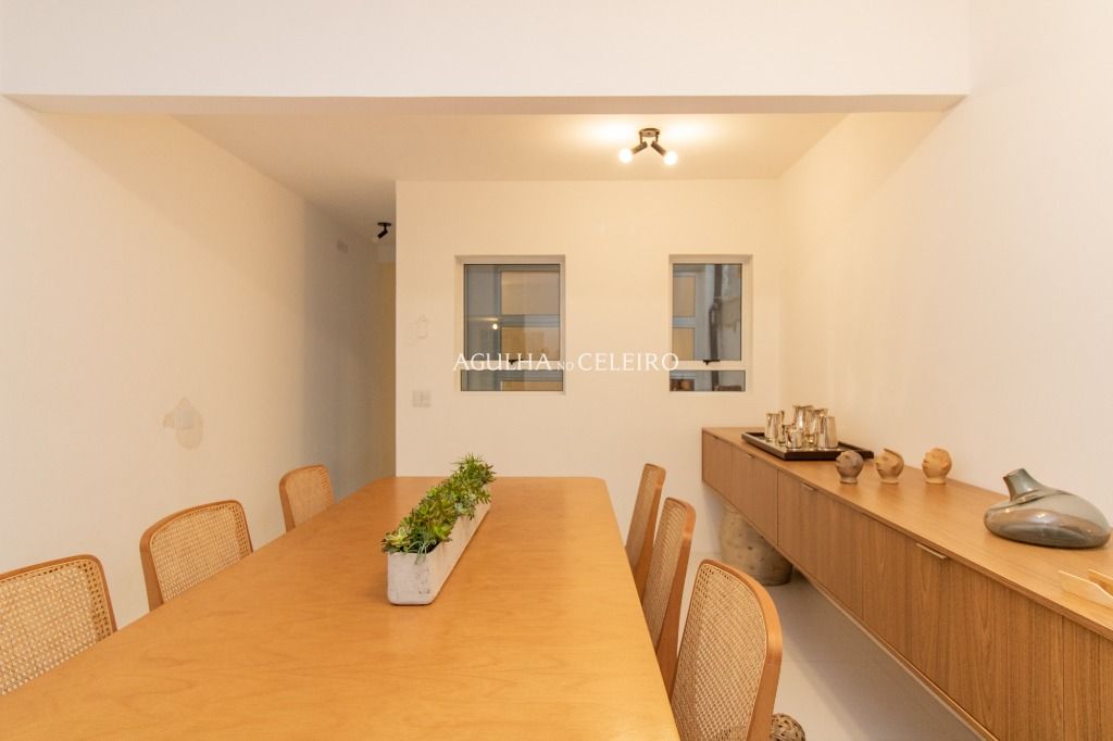 Venda/Vila Nova Conceição: Casa deliciosa acabada de reformar. – CA0995