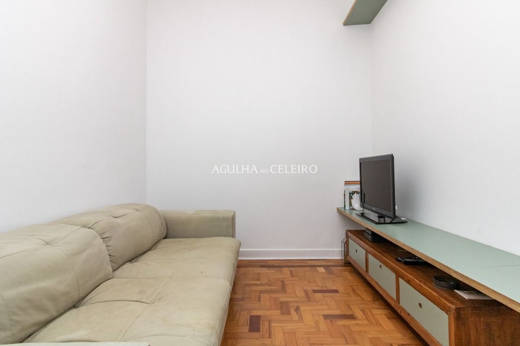 Venda/Vila Nova Conceição: Casa deliciosa acabada de reformar. – CA0995