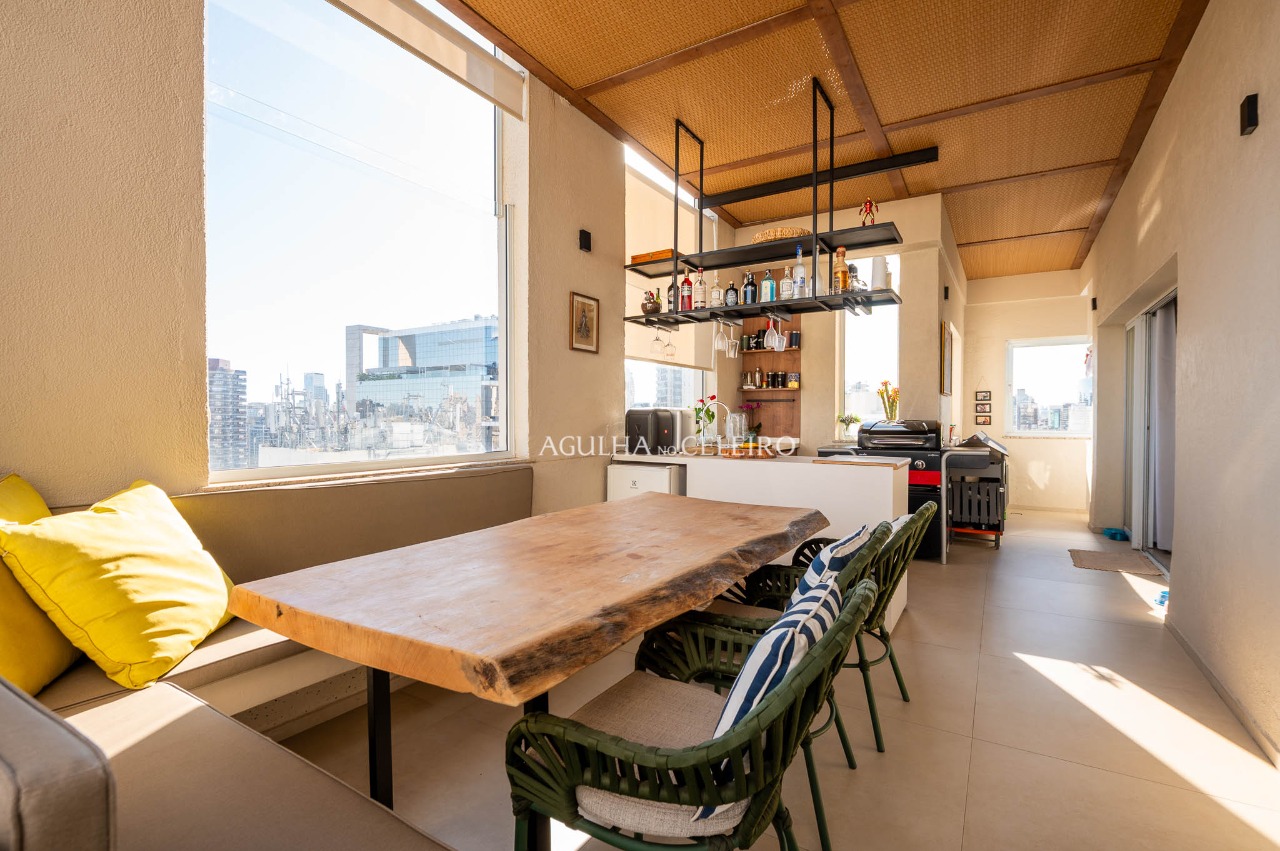 RARIDADE: Cobertura Penthouse totalmente reformada na Vila Olímpia! – CO0690