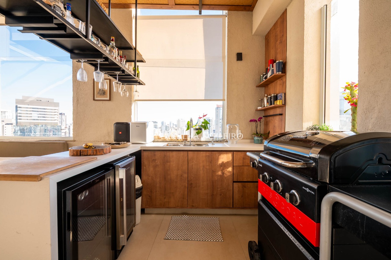 RARIDADE: Cobertura Penthouse totalmente reformada na Vila Olímpia! – CO0690