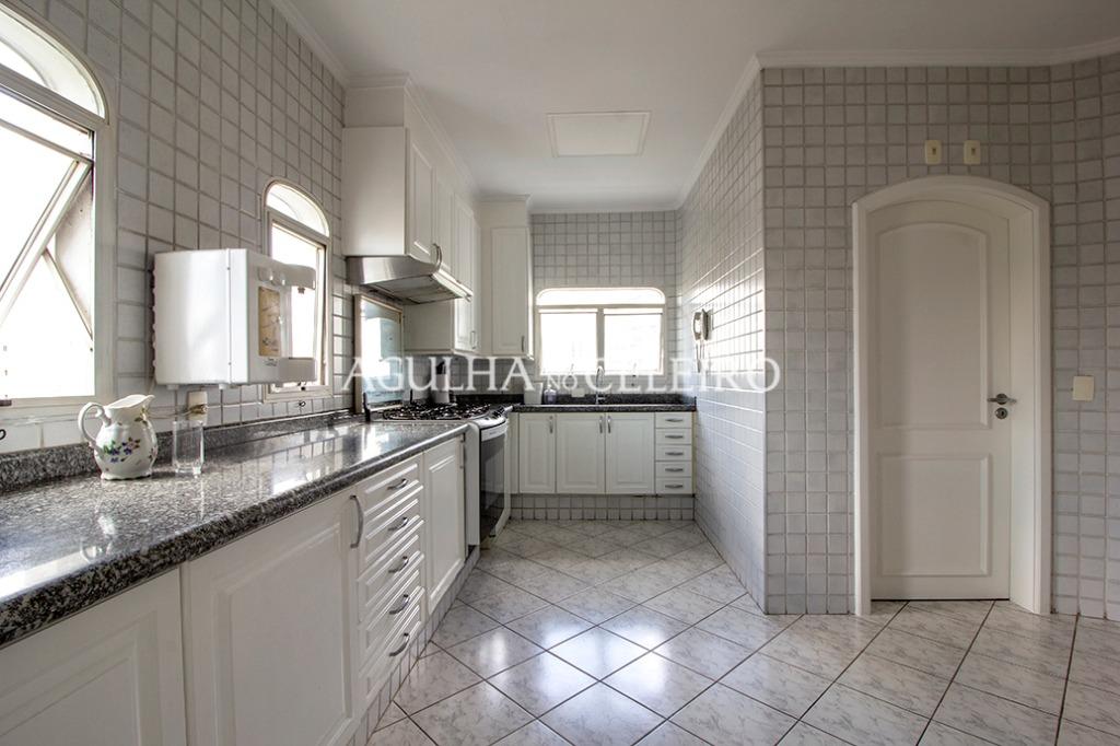 Venda/Alto de Pinheiros: Muito conforto e vista para o parque – CO0701