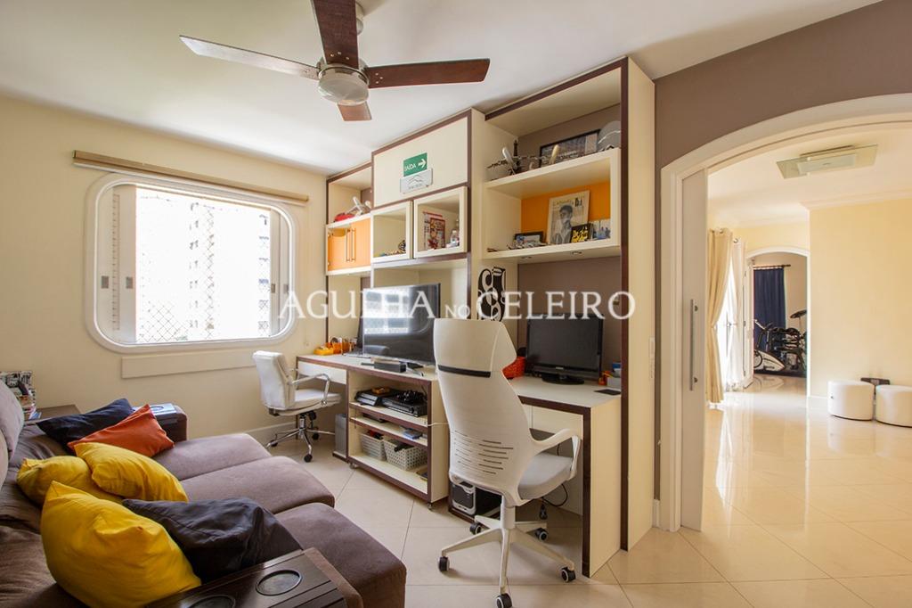 Venda/Alto de Pinheiros: Muito conforto e vista para o parque – CO0701