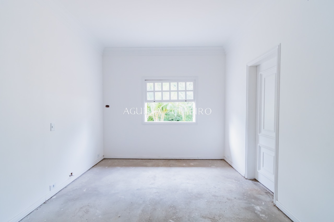 Venda/Jardim Guedala: Casa área externa ampla. – 9302 - 9302_COMLOGO-56