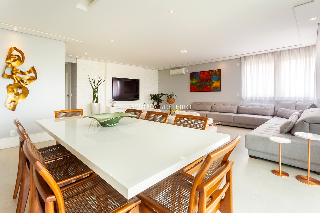 Planta excelente em prédio com lazer completo com quadra de tênis! – 10044