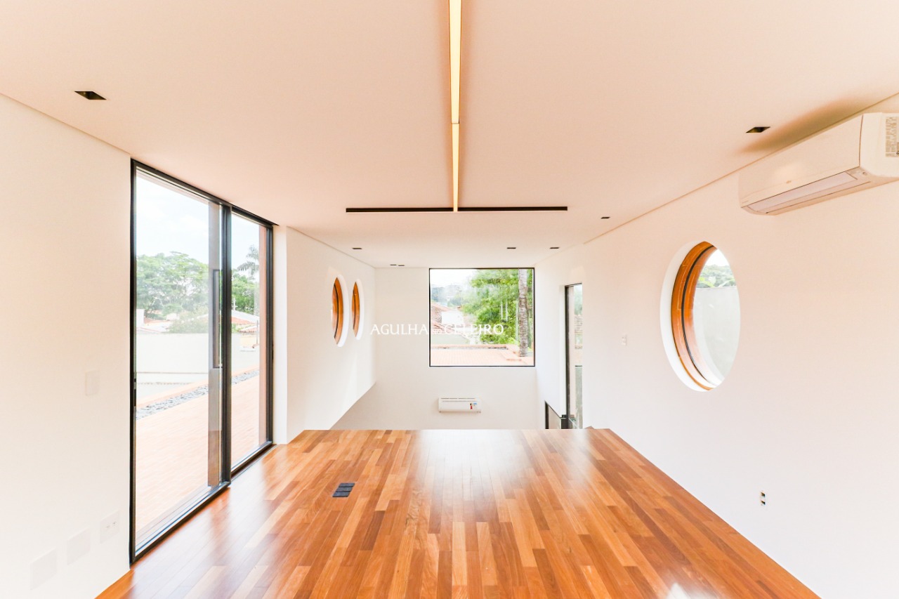 Uma casa especial, para pessoas especiais à venda no Jardim Paulista – 10137 - Rua Marechal Bittencourt, 91- (172 de 276)