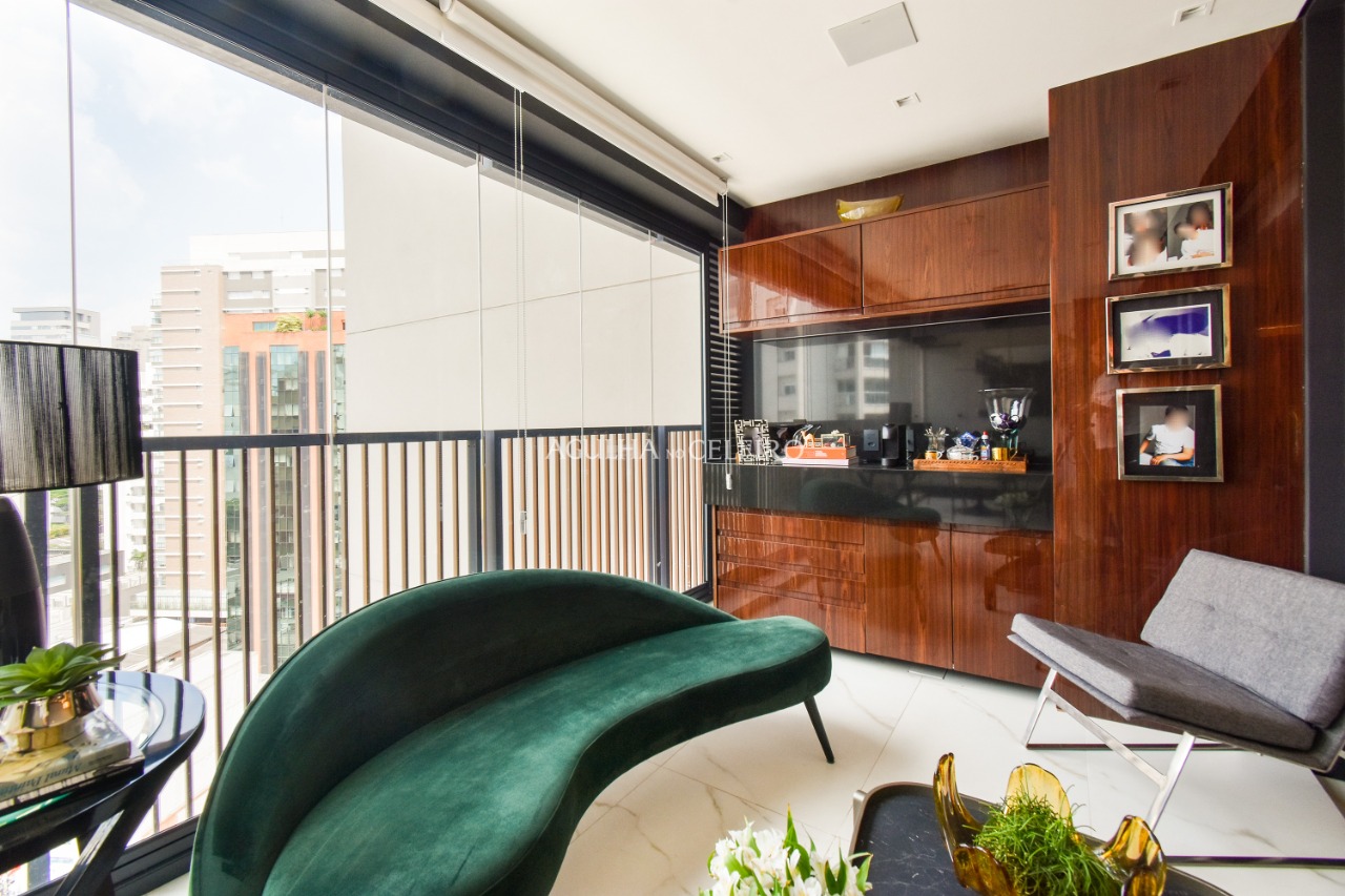 Apartamento moderno à venda em Moema. – 12496