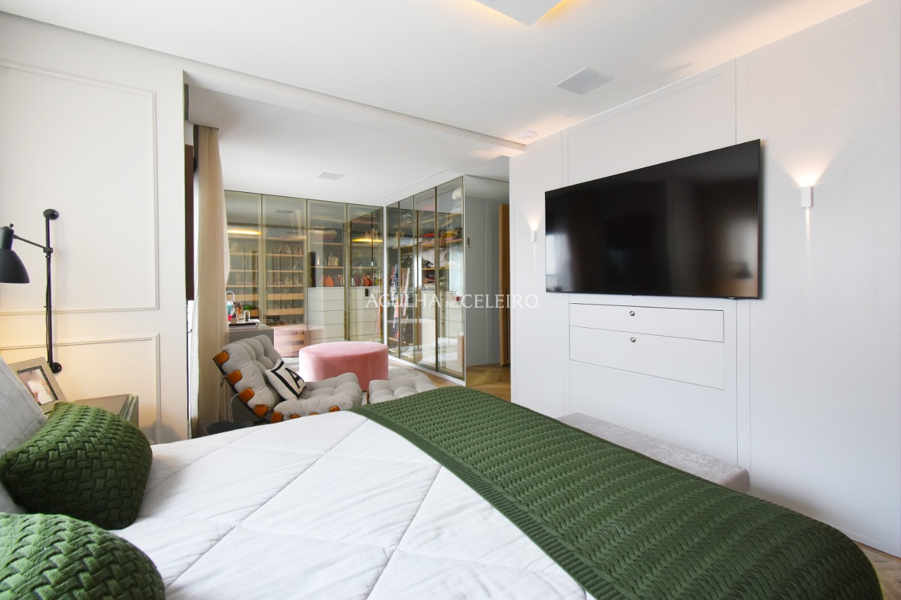 Apartamento moderno à venda em Moema. – 12496