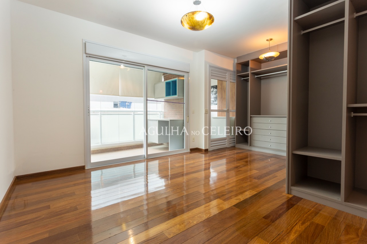 Venda/ Vila Nova Conceição: Apartamento duplex com muito espaço! – 9565 - _MG_4077