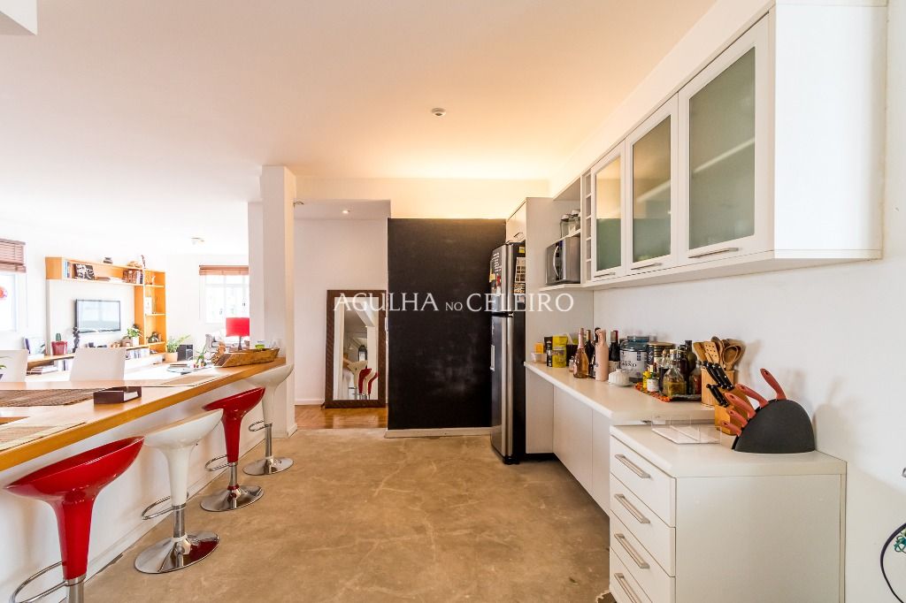 Apartamento com andar alto e vista incrível no Jardim América. – AP3389