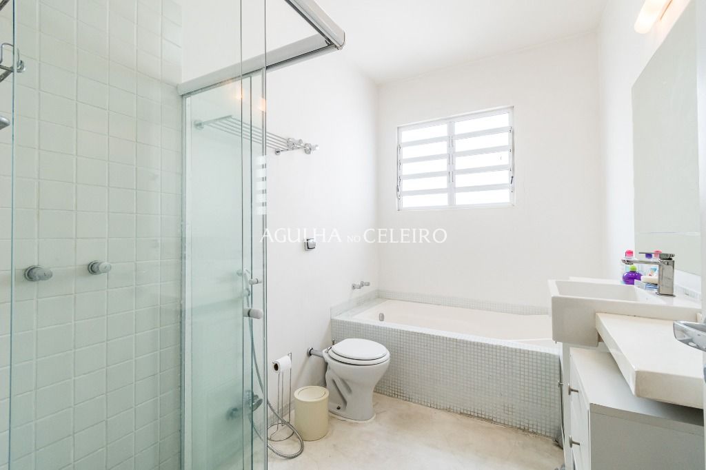 Apartamento com andar alto e vista incrível no Jardim América. – AP3389