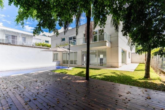 Casa de condomínio espetacular à venda no Brooklin. – CA0979