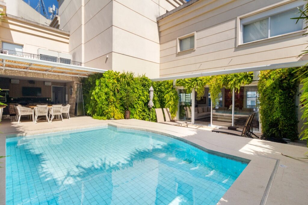 Venda/Itaim Bibi: Linda Cobertura no melhor do Itaim Bibi! – 12730