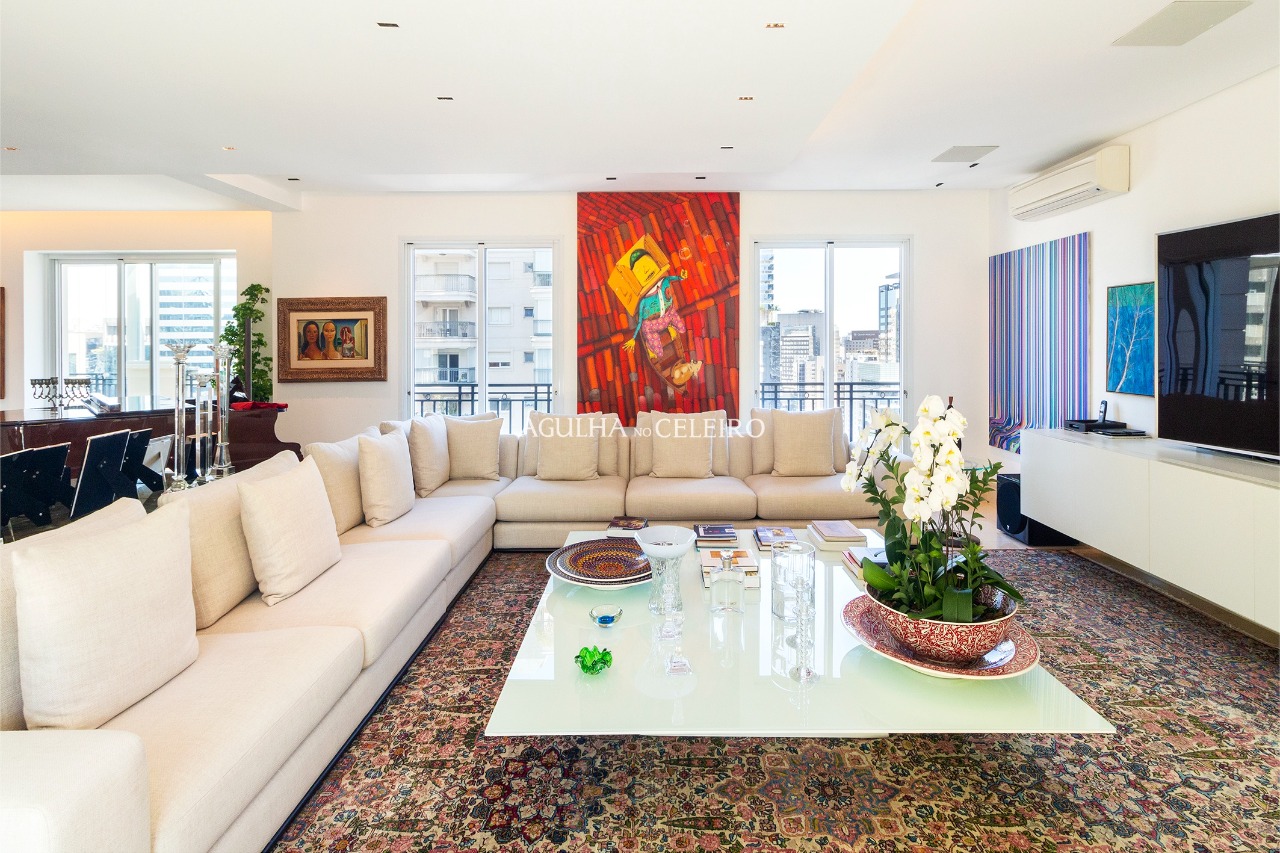 Venda/Itaim Bibi: Linda Cobertura no melhor do Itaim Bibi! – 12730