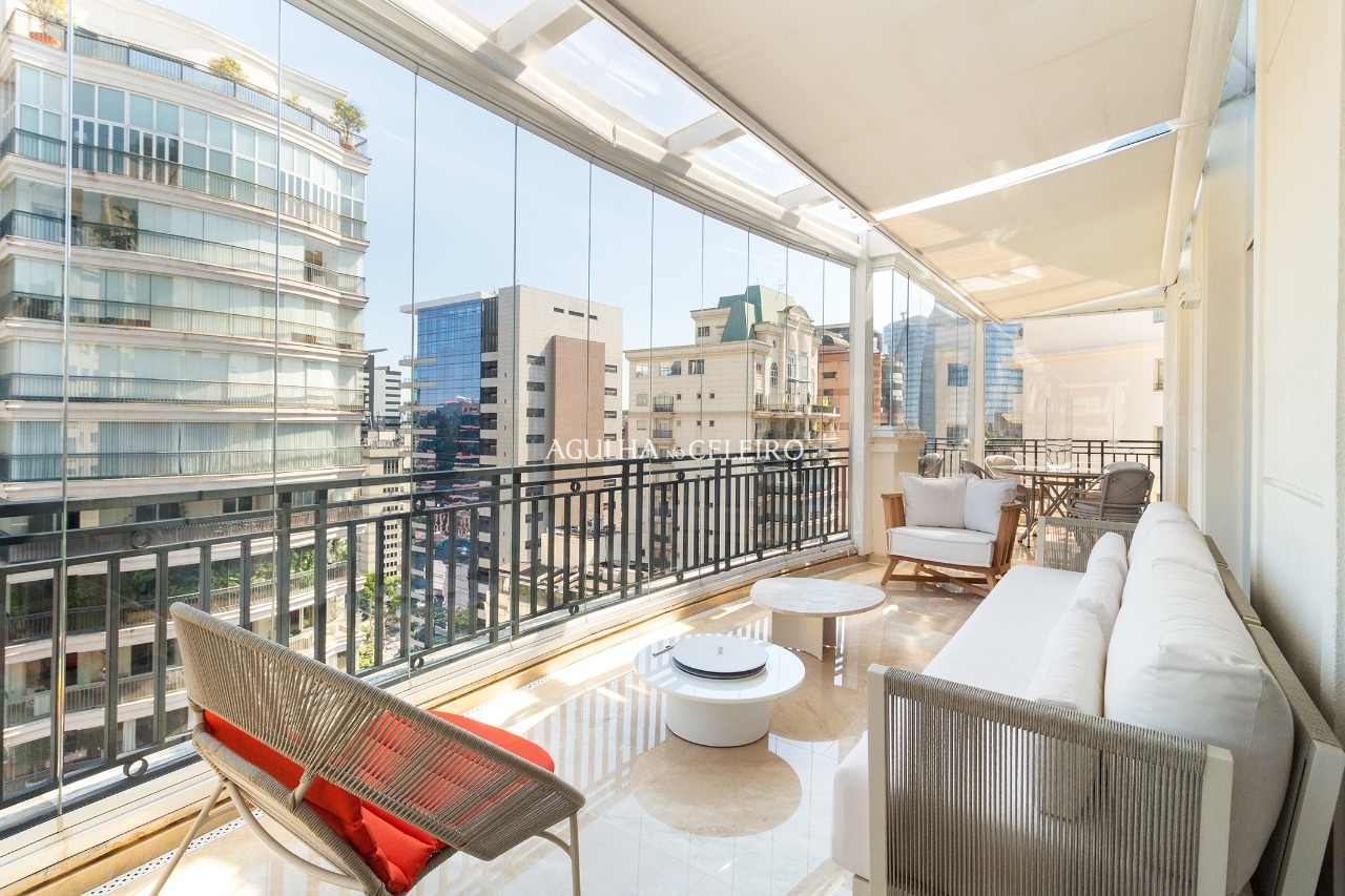 Venda/Itaim Bibi: Linda Cobertura no melhor do Itaim Bibi! – 12730