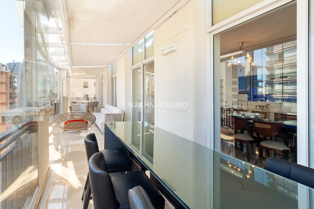 Venda/Itaim Bibi: Linda Cobertura no melhor do Itaim Bibi! – 12730