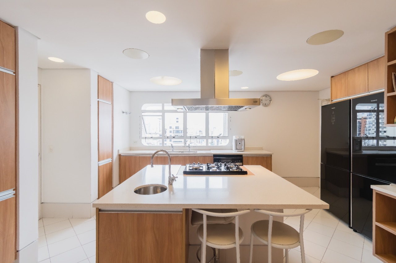 Apartamento reformado e impecável no Jardim América, com vista aberta para o skyline! – 13182 - Kz3588 - alta-53