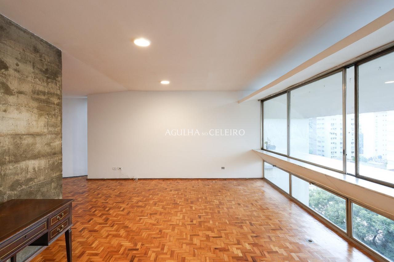 Venda/Locação/Jardim América: Peça de coleção em prédio icônico – 8724 - MAC_7744
