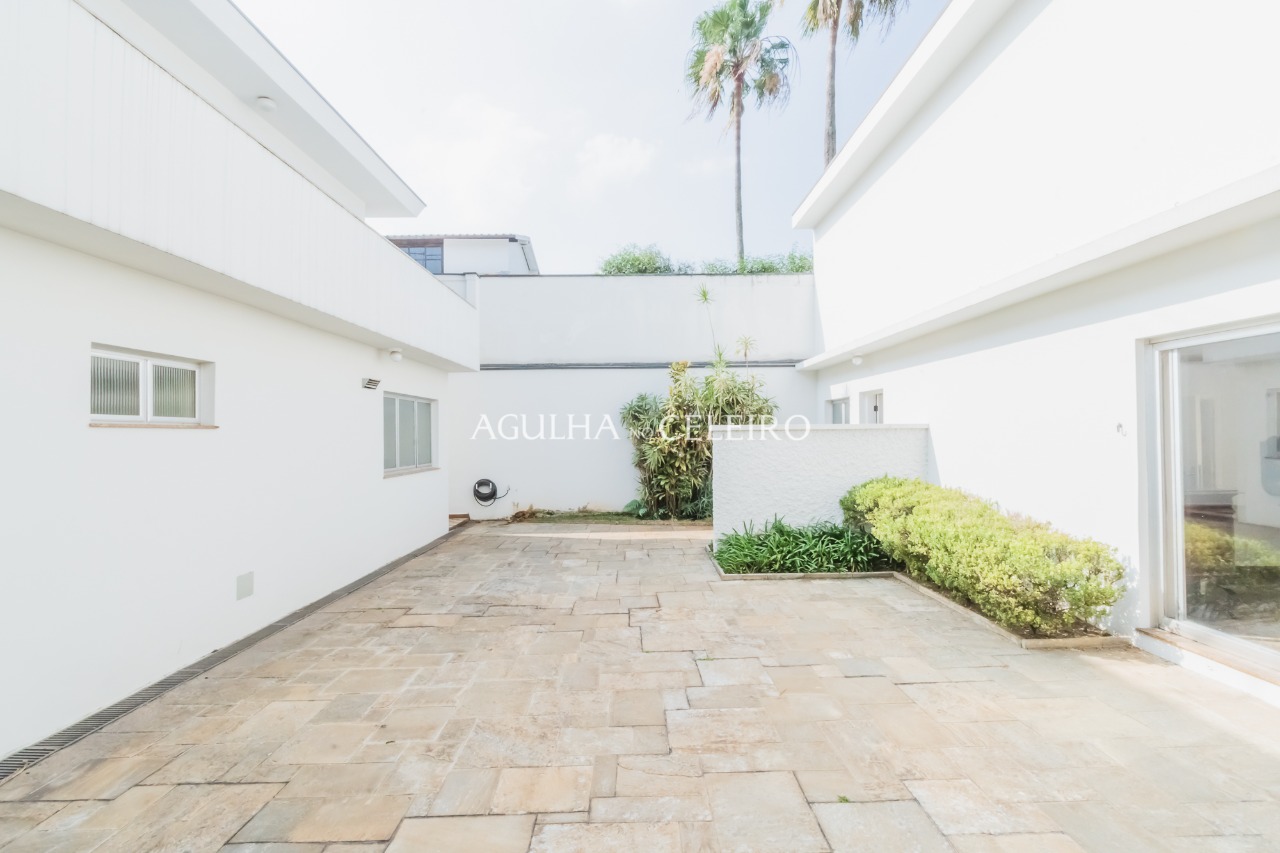 Venda/Vila Nova Conceição: Muita luz para todos! – 9064