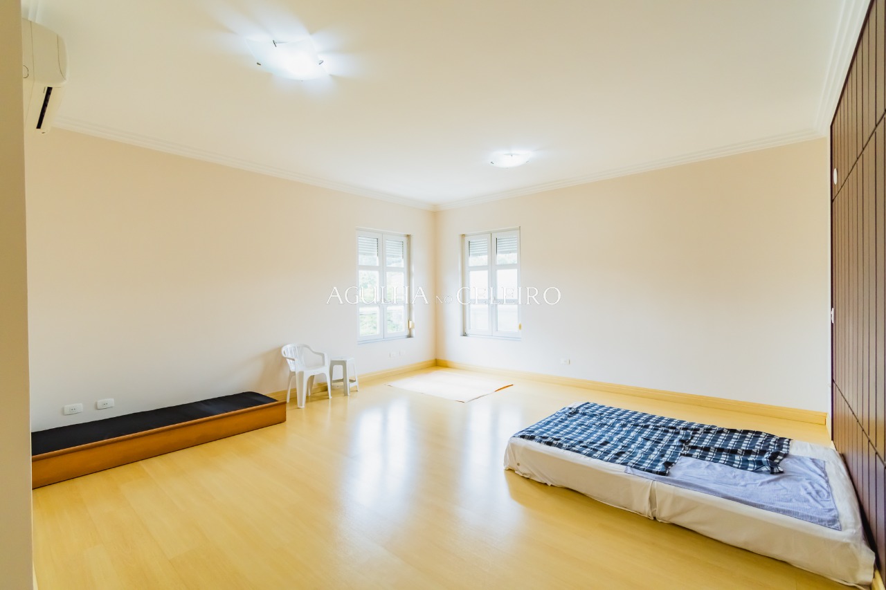 Venda/Jardim Guedala: Casa em rua tranquila. – 9296 - 9296_COMLOGO-43