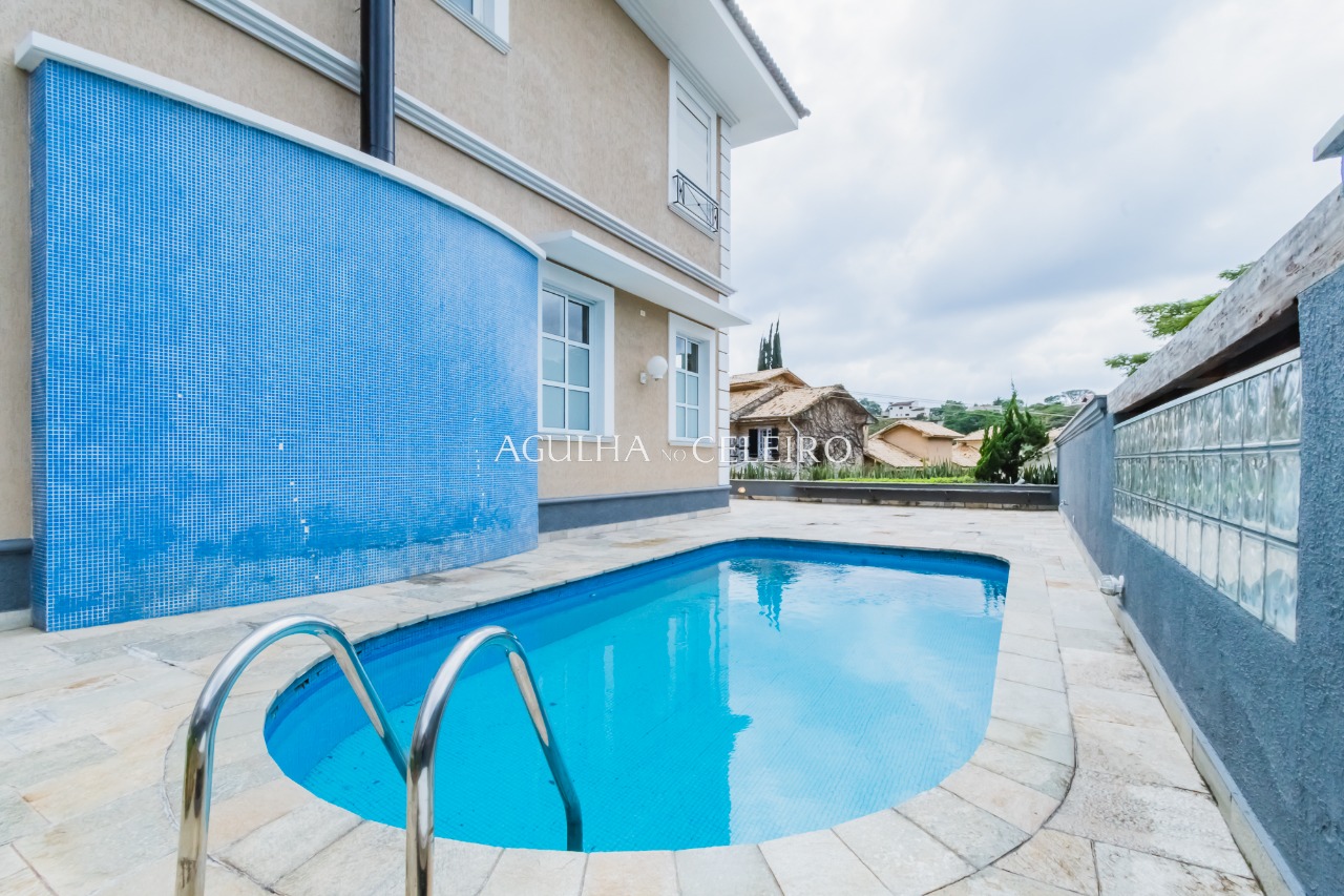 Venda/Jardim Guedala: Casa em rua tranquila. – 9296 - 9296_COMLOGO-24
